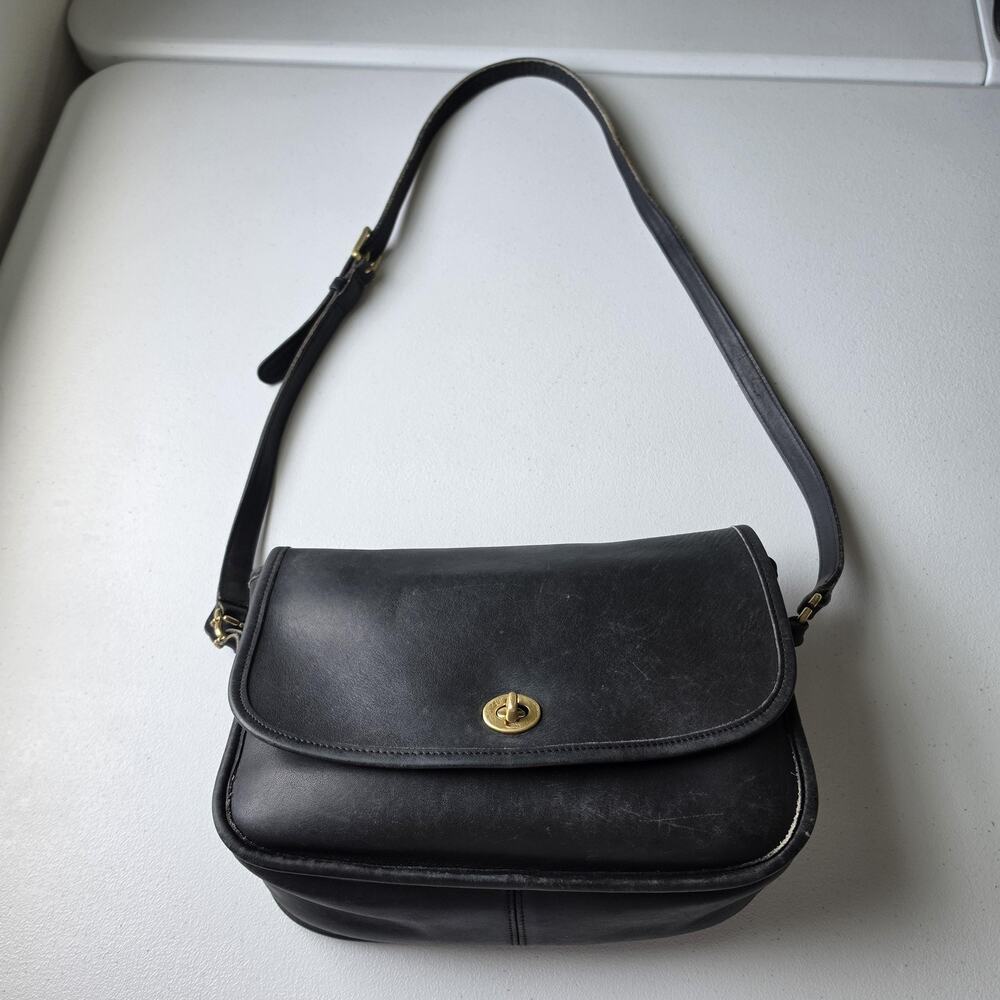 Vintage Coach Crossbody City Bag 9790 Black Leather Turn Lock USA Purse